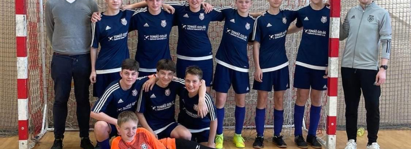 Starší žáci vybojovali na halovém turnaji v Otrokovicích skvělé třetí místo