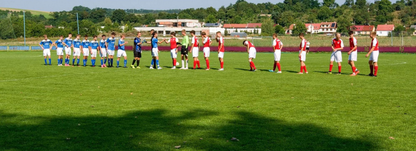 Dorost i po třetím kole bez bodu-SK Louky : Brumov 3:4 (2:3)- FOTOGALERIE