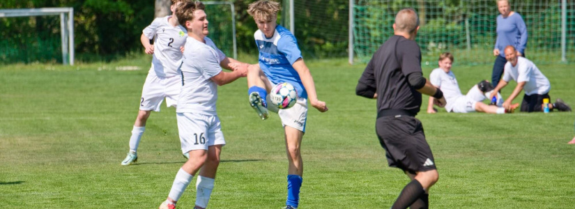 Dorost: Bezměrov - SK Louky 3:2 (1:1) - FOTOGALERIE